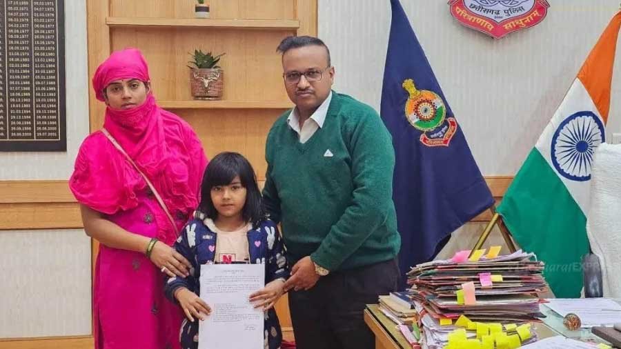 7 year old innocent boy got job as police constable