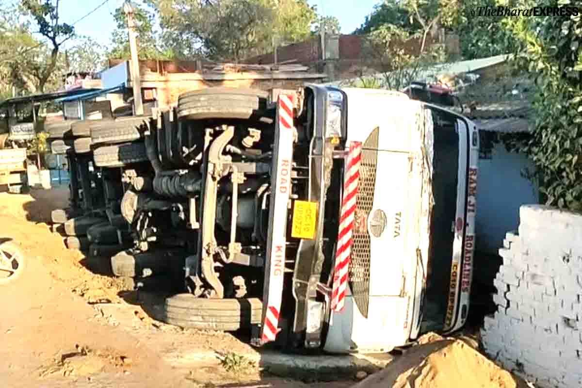 trailer tractor acccident