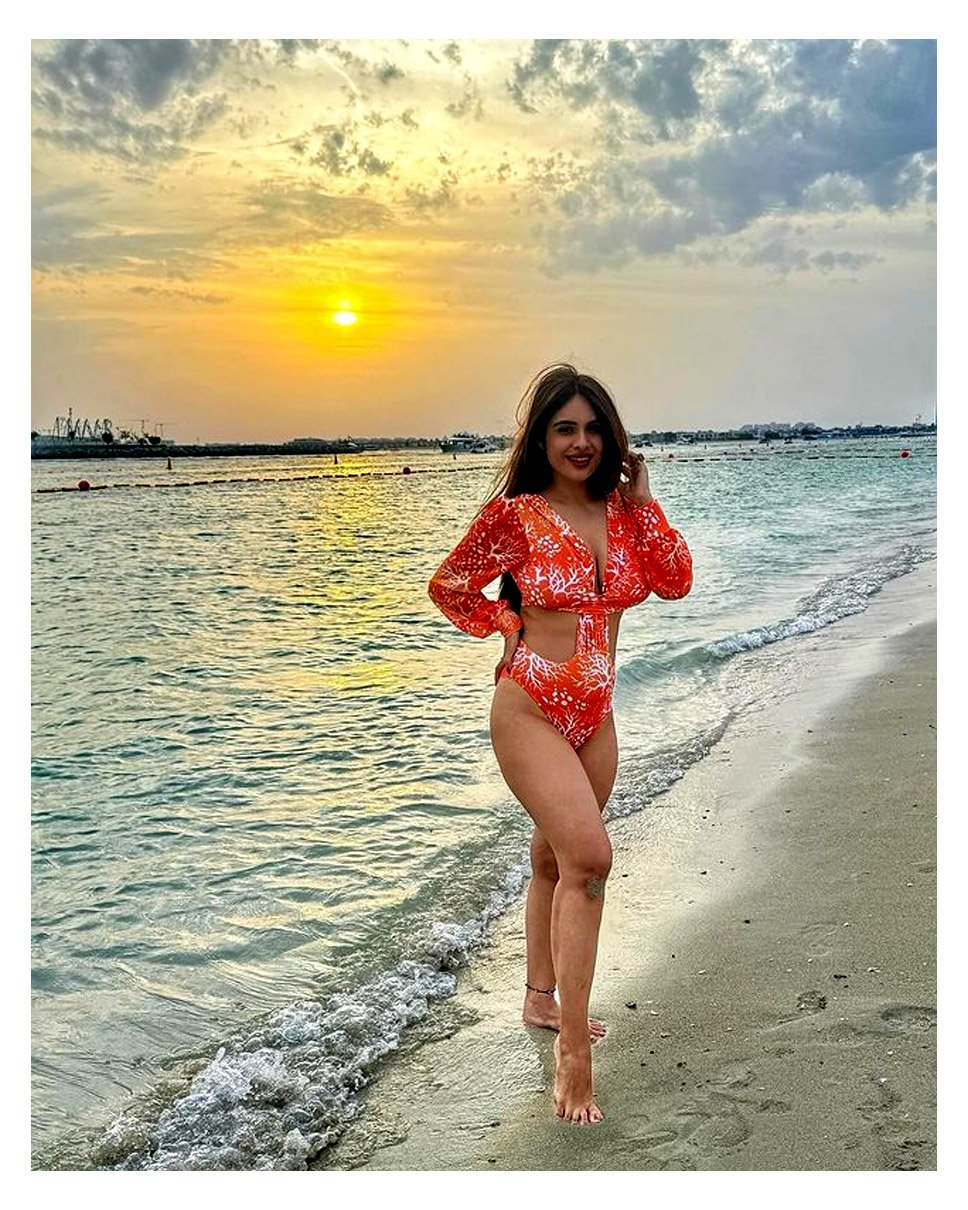 Bhojpuri actress Neha Malik Sexy photo