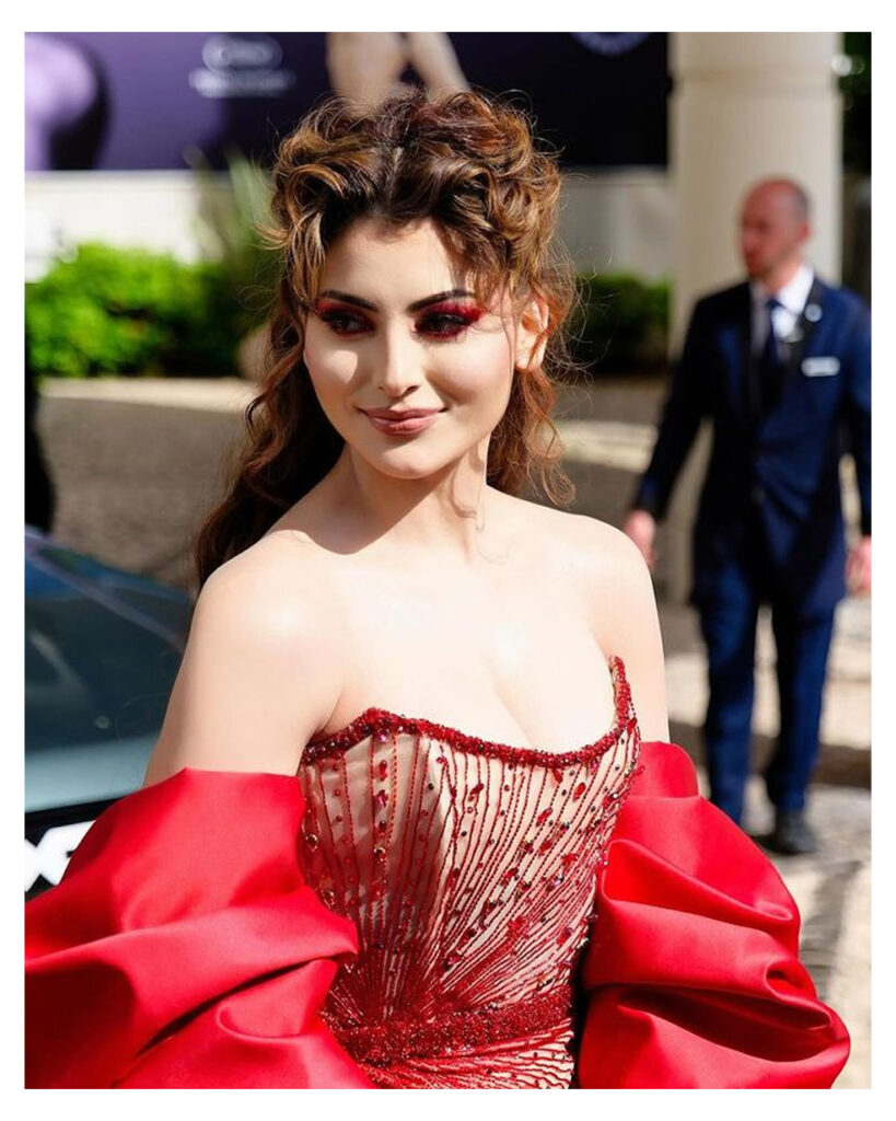 Urvashi Rautela latest phhoto Urvashi Rautela latest phhoto