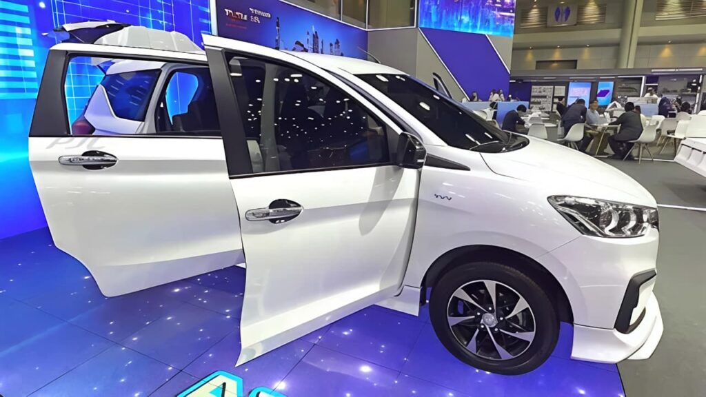 Maruti Suzuki Ertiga Maruti Suzuki Ertiga