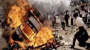 Crime Alert: 5 घंटे का तांडव, महिला को जिंदा जलाने की कोशिश…..